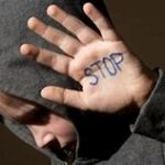 Giovani delitti lame e violenza